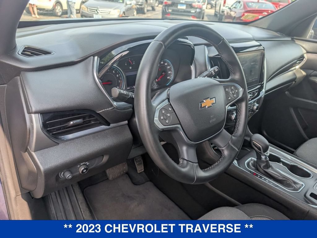 Certified 2023 Chevrolet Traverse LT AWD/4WD image 12