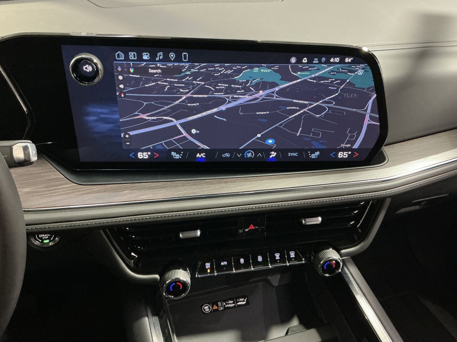 New 2026 Chevrolet Suburban Z71 image 28