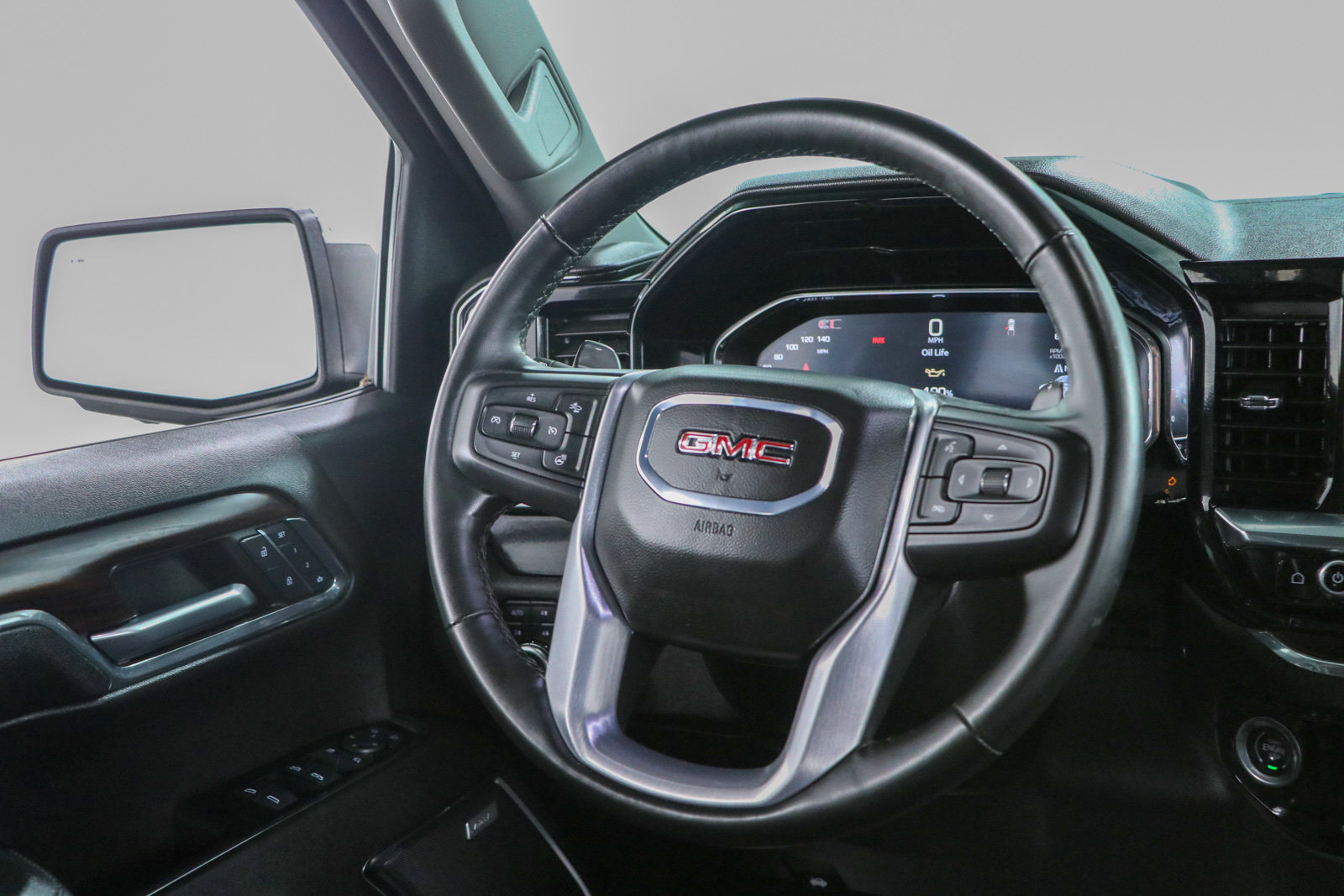 Used 2024 GMC Sierra 1500 SLT w/ SLT Premium Plus Package AWD/4WD image 13