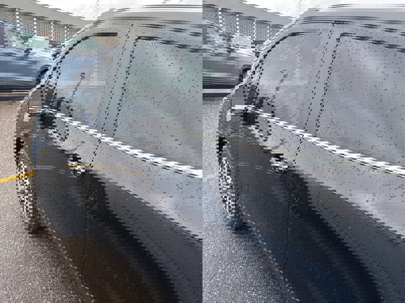 Used 2022 Buick Encore Preferred w/ Safety Package image 3