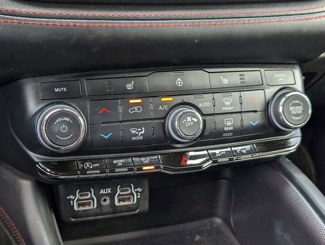 Used 2023 Dodge Durango GT AWD/4WD image 17