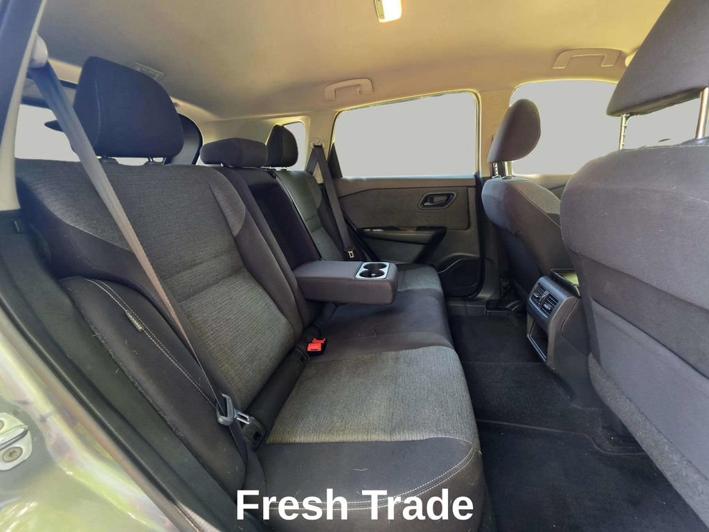 Used 2021 Nissan Rogue S AWD/4WD image 9