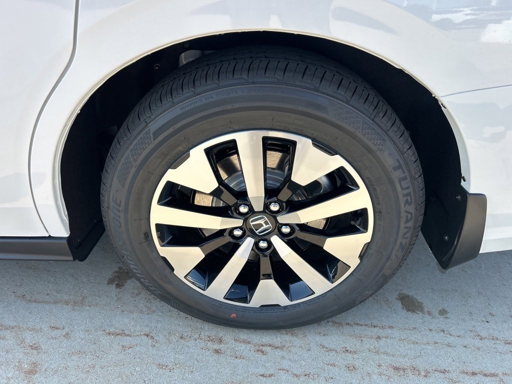 New 2026 Honda Odyssey EX-L image 14