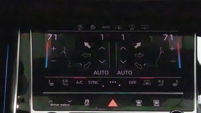 Used 2021 Audi Q7 3.0T Prestige image 12