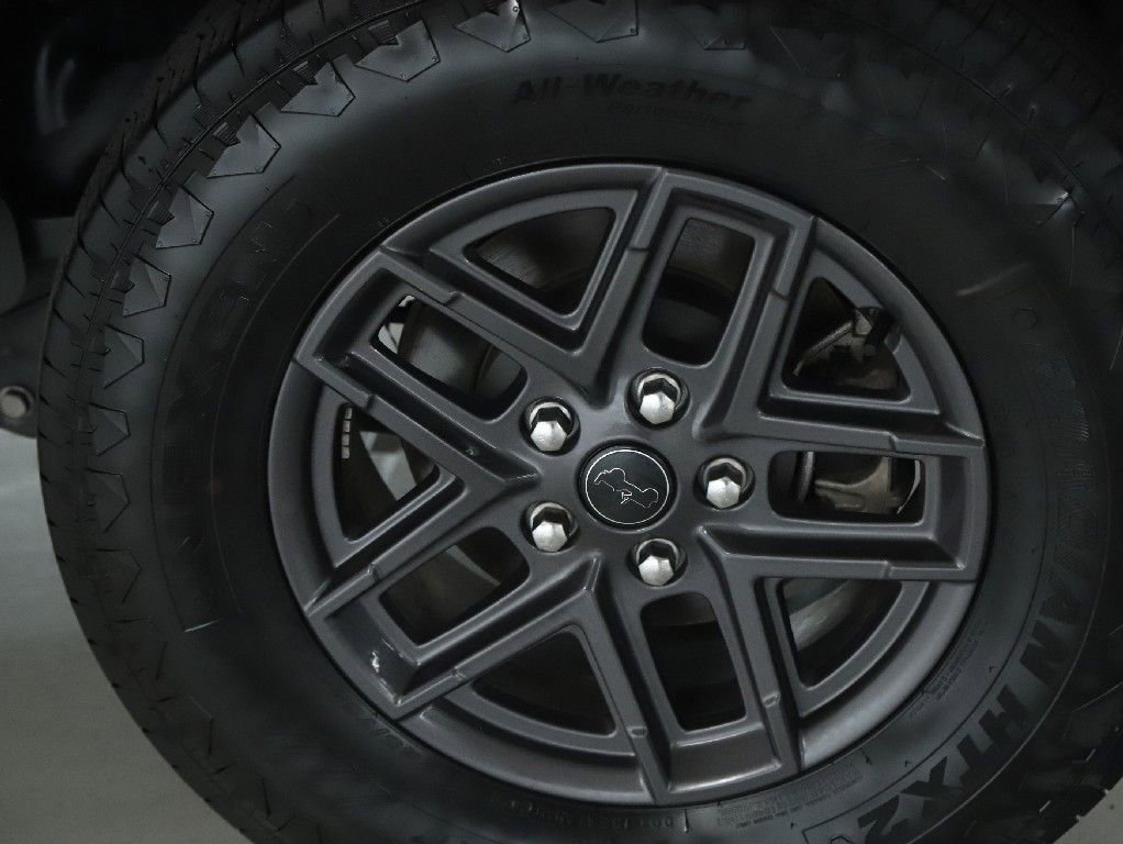 Used 2025 Jeep Wrangler Sport S image 40