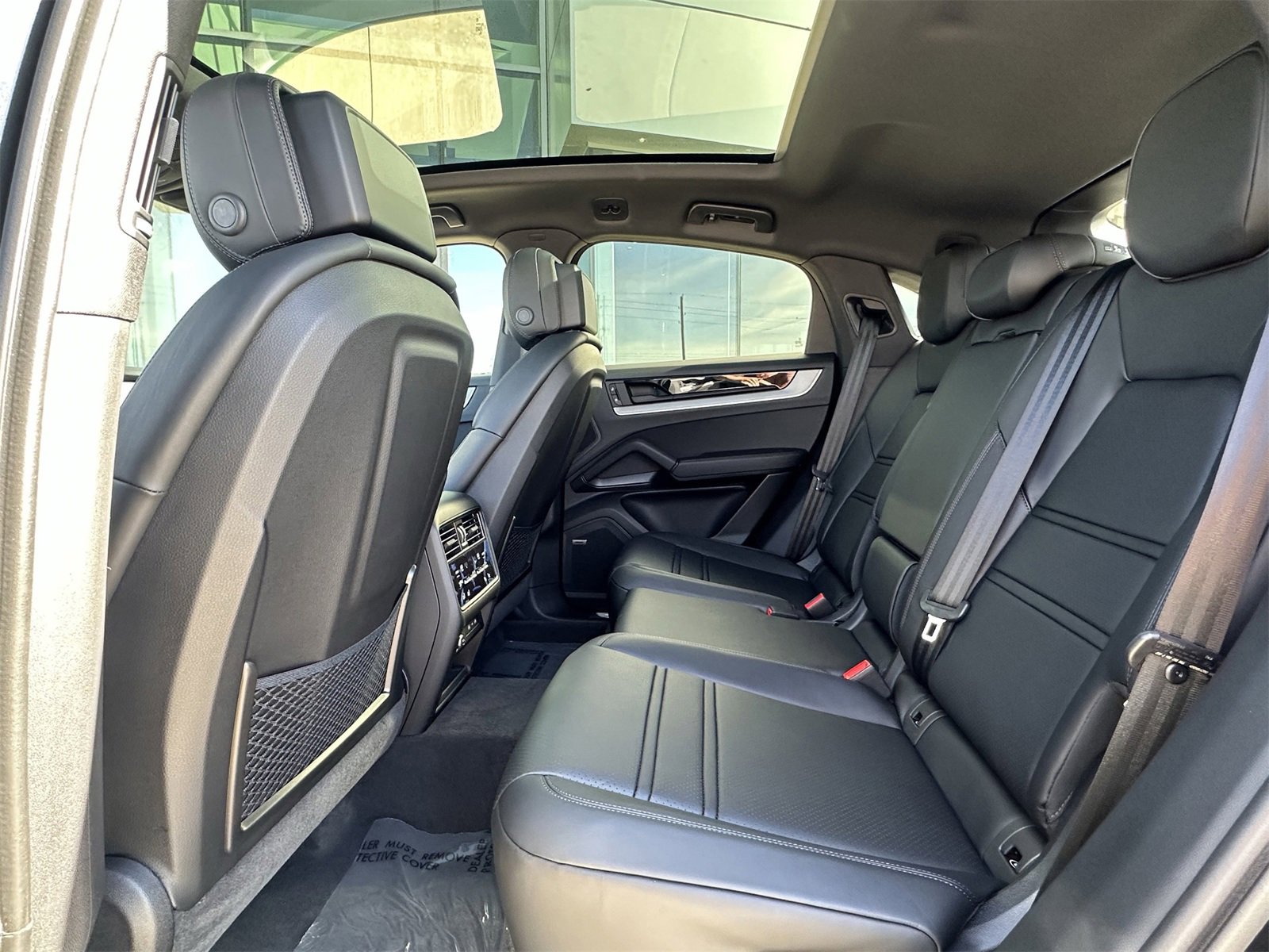 New 2026 Porsche Cayenne Coupe image 16