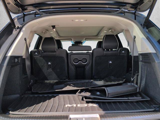 Used 2025 Acura MDX SH-AWD w/ Advance Package image 6
