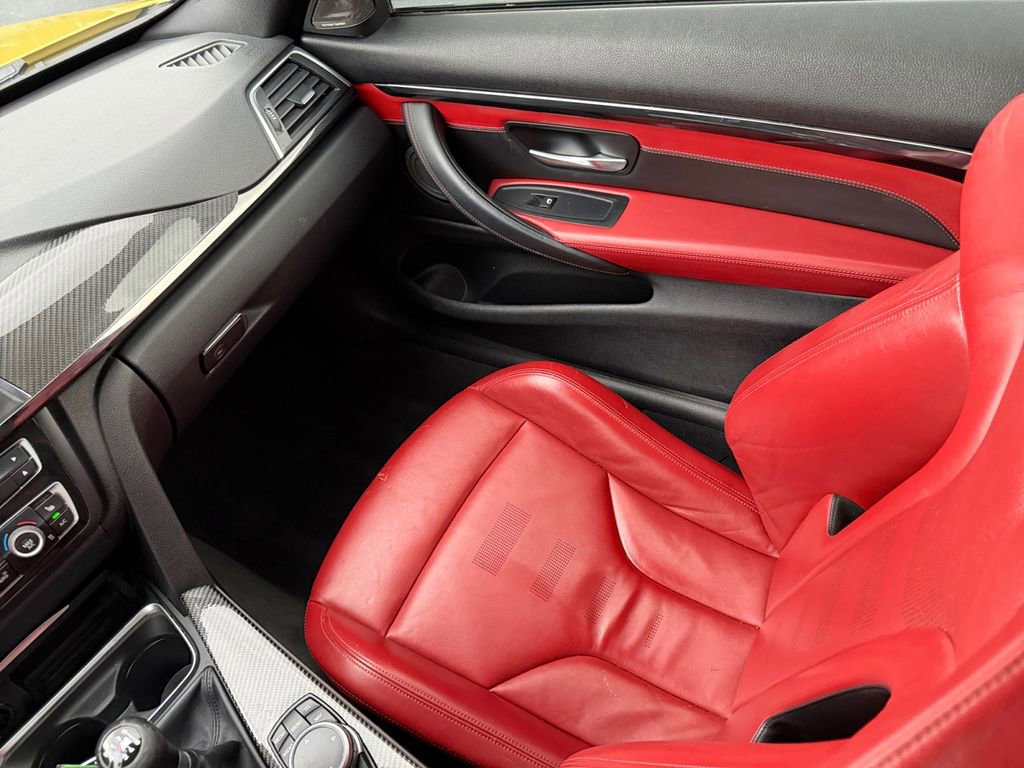 Used 2016 BMW M4 Coupe image 22