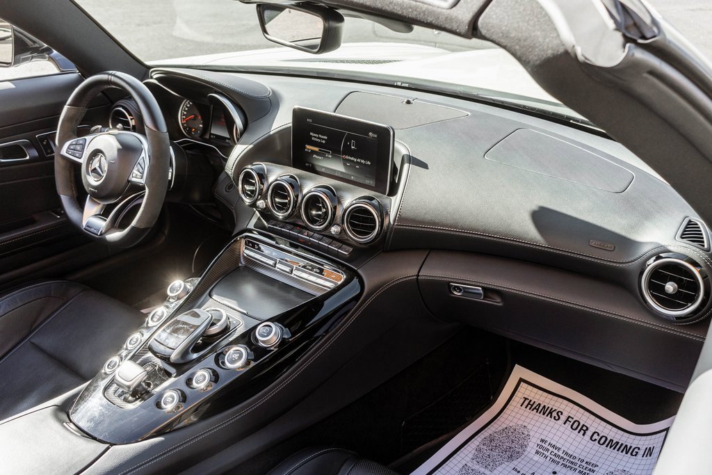 Used 2018 Mercedes-Benz AMG GT Roadster w/ Lane Tracking Package image 15