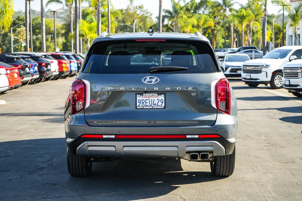 Used 2025 Hyundai Palisade SEL FWD image 5