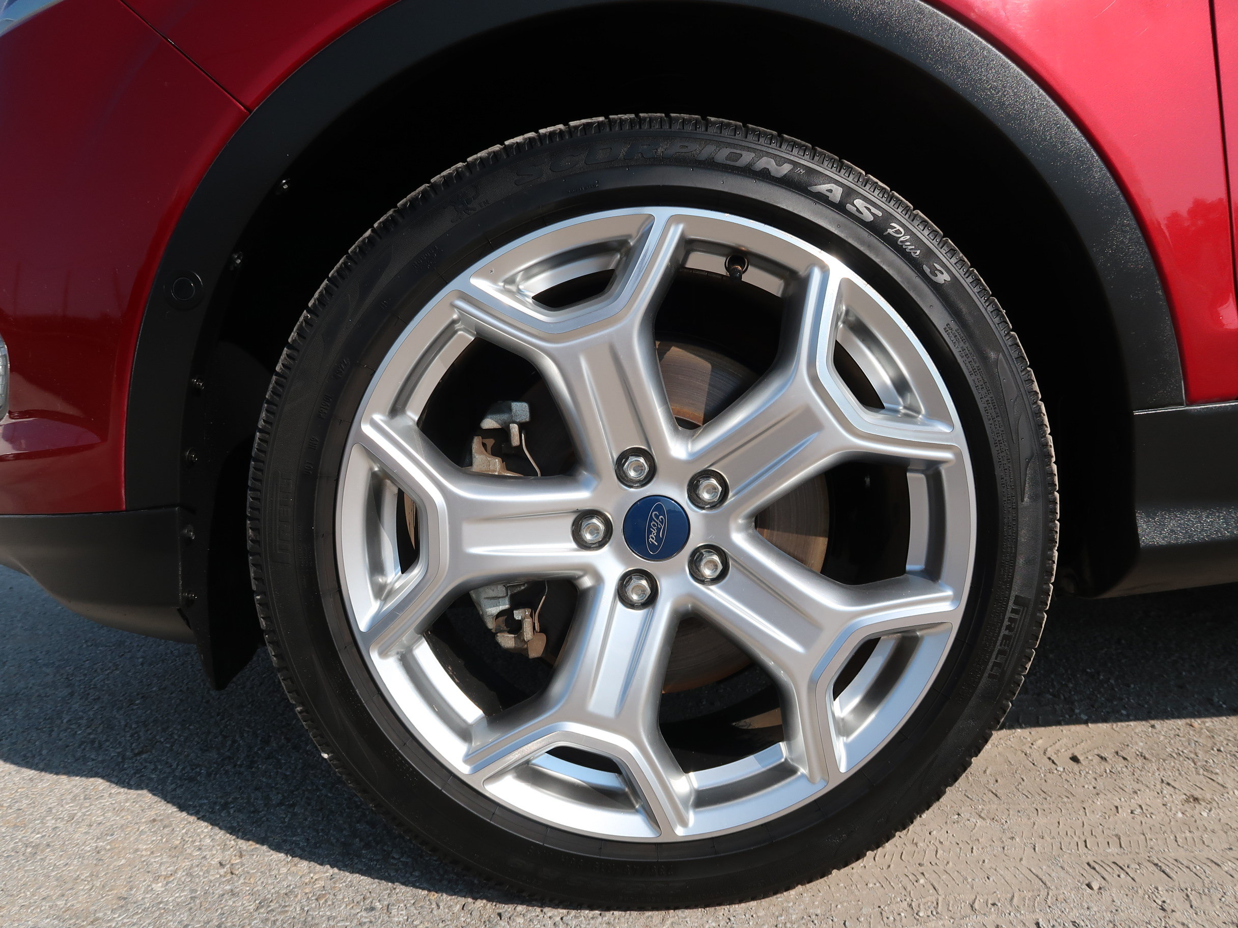 Used 2019 Ford Escape Titanium FWD image 35