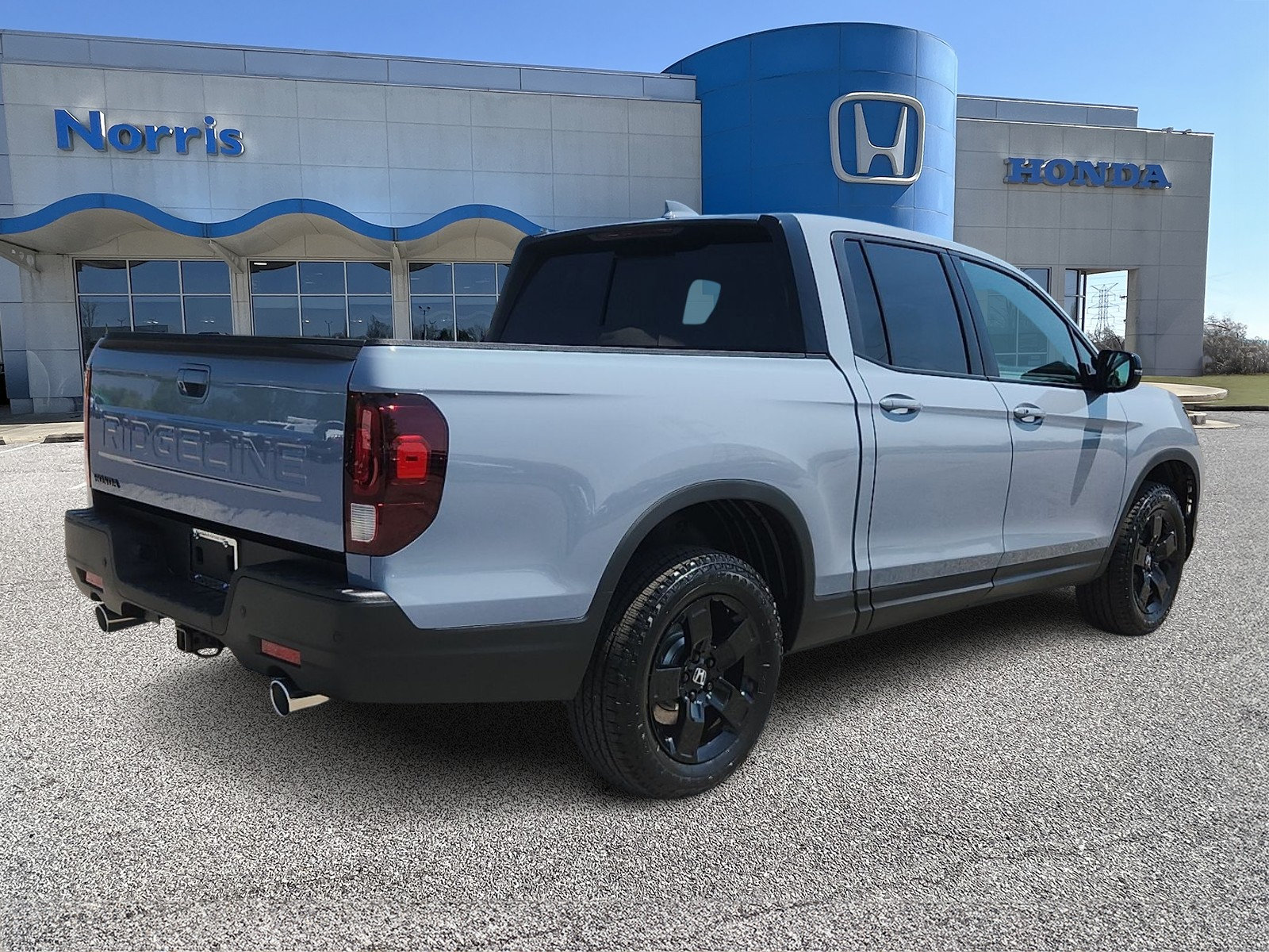 New 2026 Honda Ridgeline Black Edition image 4
