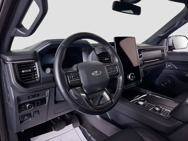 Used 2024 Ford Expedition Max Platinum image 9