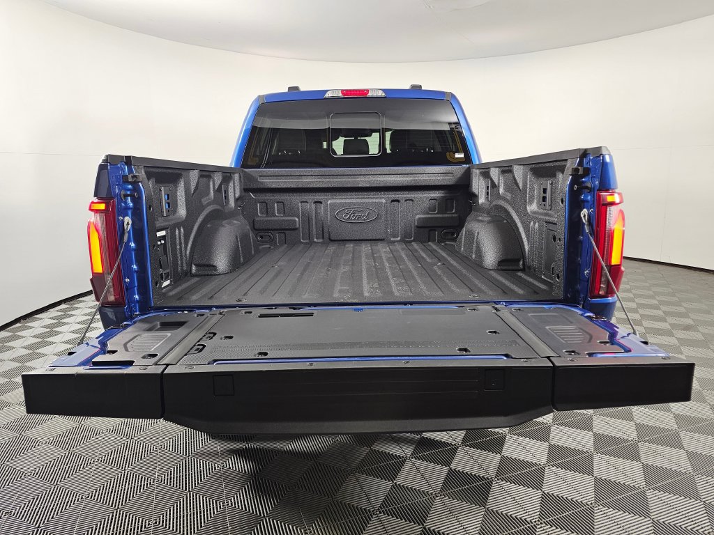 Used 2025 Ford F150 Lariat w/ Equipment Group 502A High AWD/4WD image 16