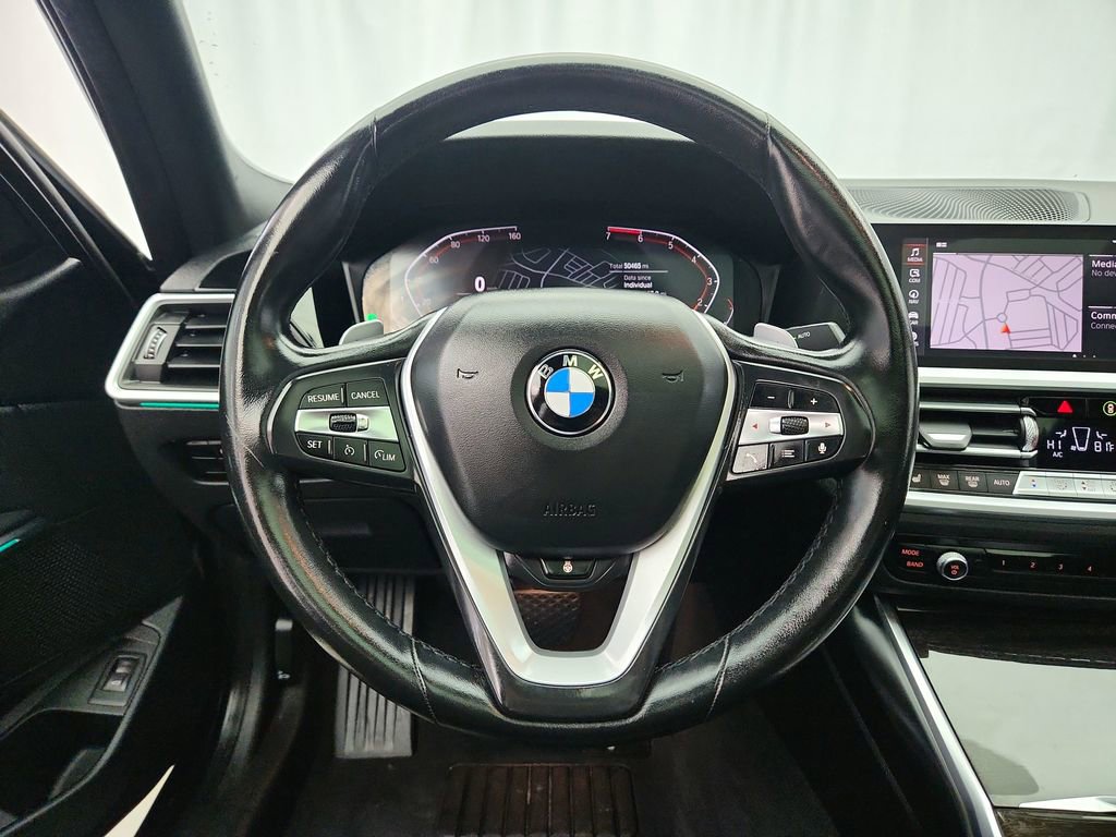 Used 2019 BMW 330i xDrive Sedan w/ Convenience Package AWD/4WD image 15
