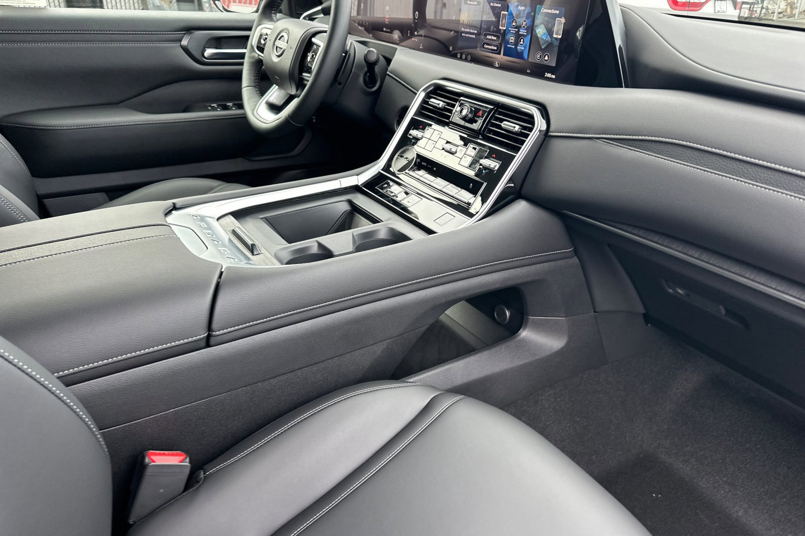 New 2026 Nissan Armada SV image 17