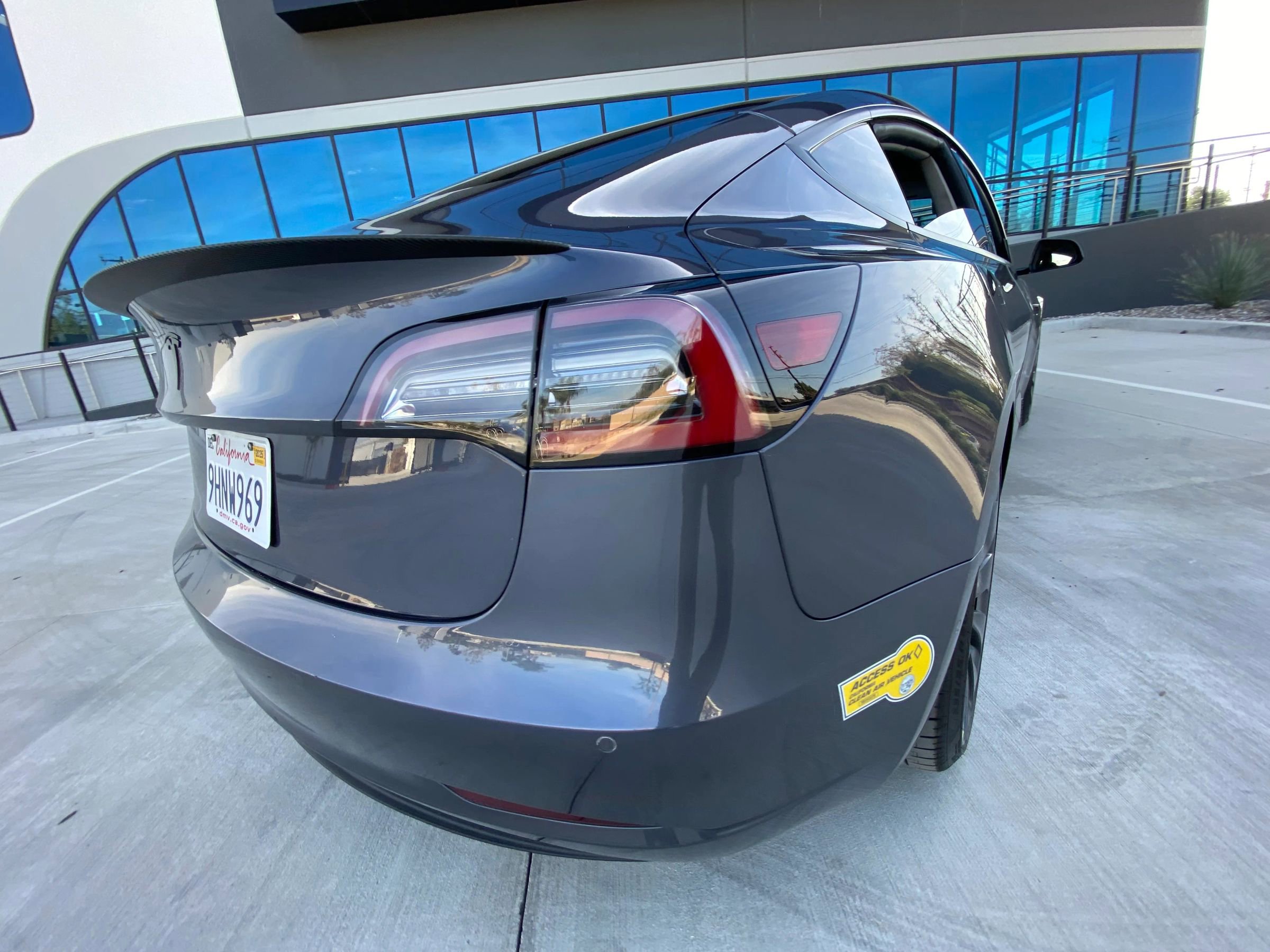 Used 2022 Tesla Model 3 Performance image 30