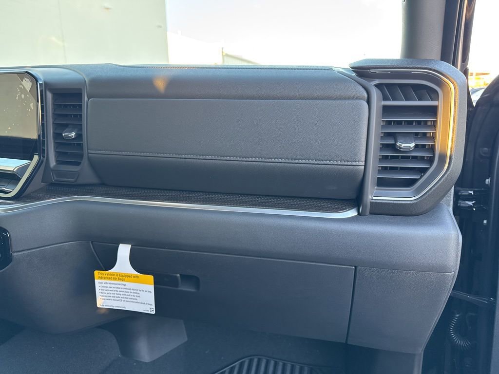 New 2026 GMC Sierra 1500 Elevation image 23