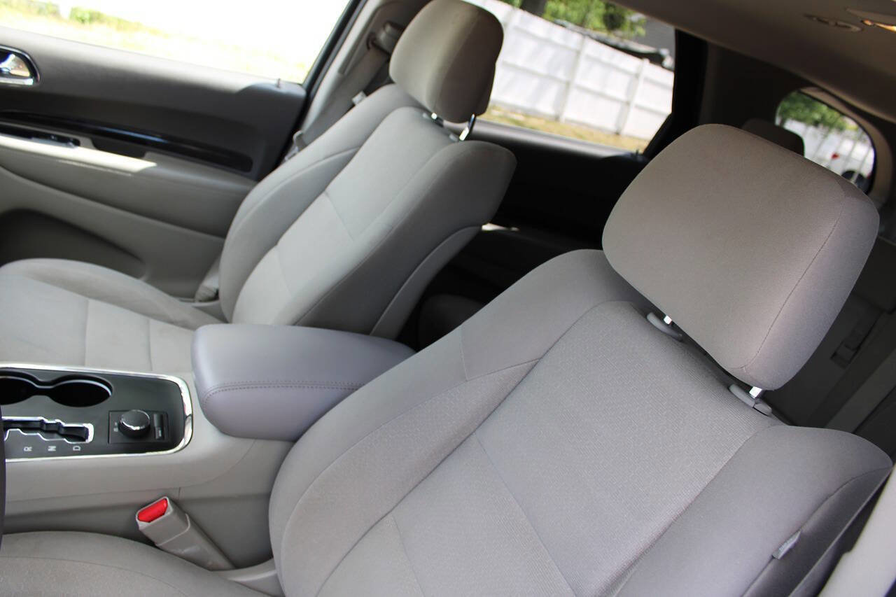 Used 2011 Dodge Durango Crew w/ Entry Nav/Commuter Group AWD/4WD image 18