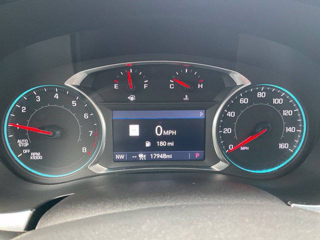 Used 2023 Chevrolet Traverse LT w/ LT Premium Package AWD/4WD image 10