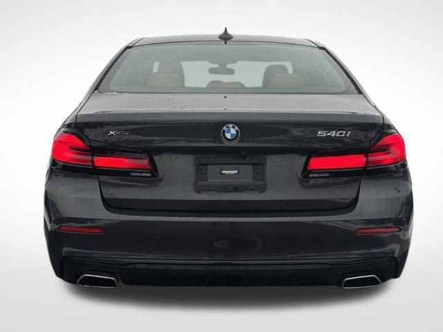 Used 2023 BMW 540i xDrive 540i xDrive w/ Premium Package image 6