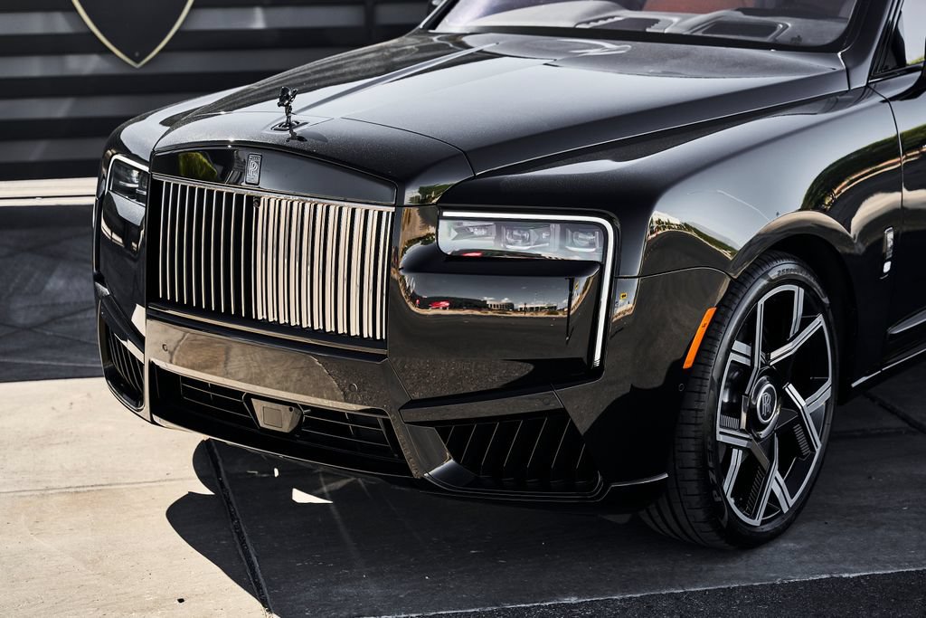 Used 2026 Rolls-Royce Cullinan Black Badge AWD/4WD image 6