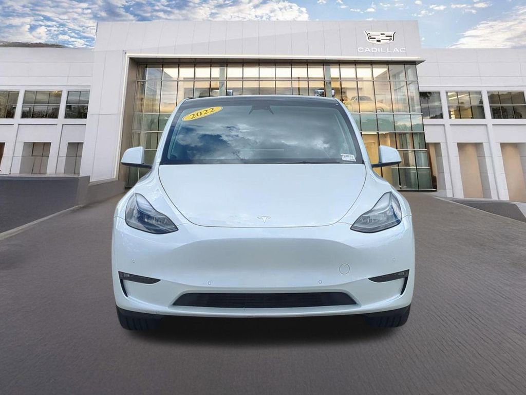 Used 2022 Tesla Model Y Long Range AWD/4WD image 2