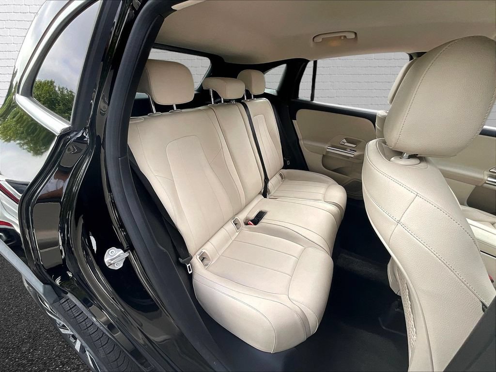 Used 2021 Mercedes-Benz GLA 250 image 17