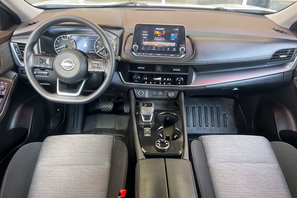 Used 2023 Nissan Rogue SV AWD/4WD image 15