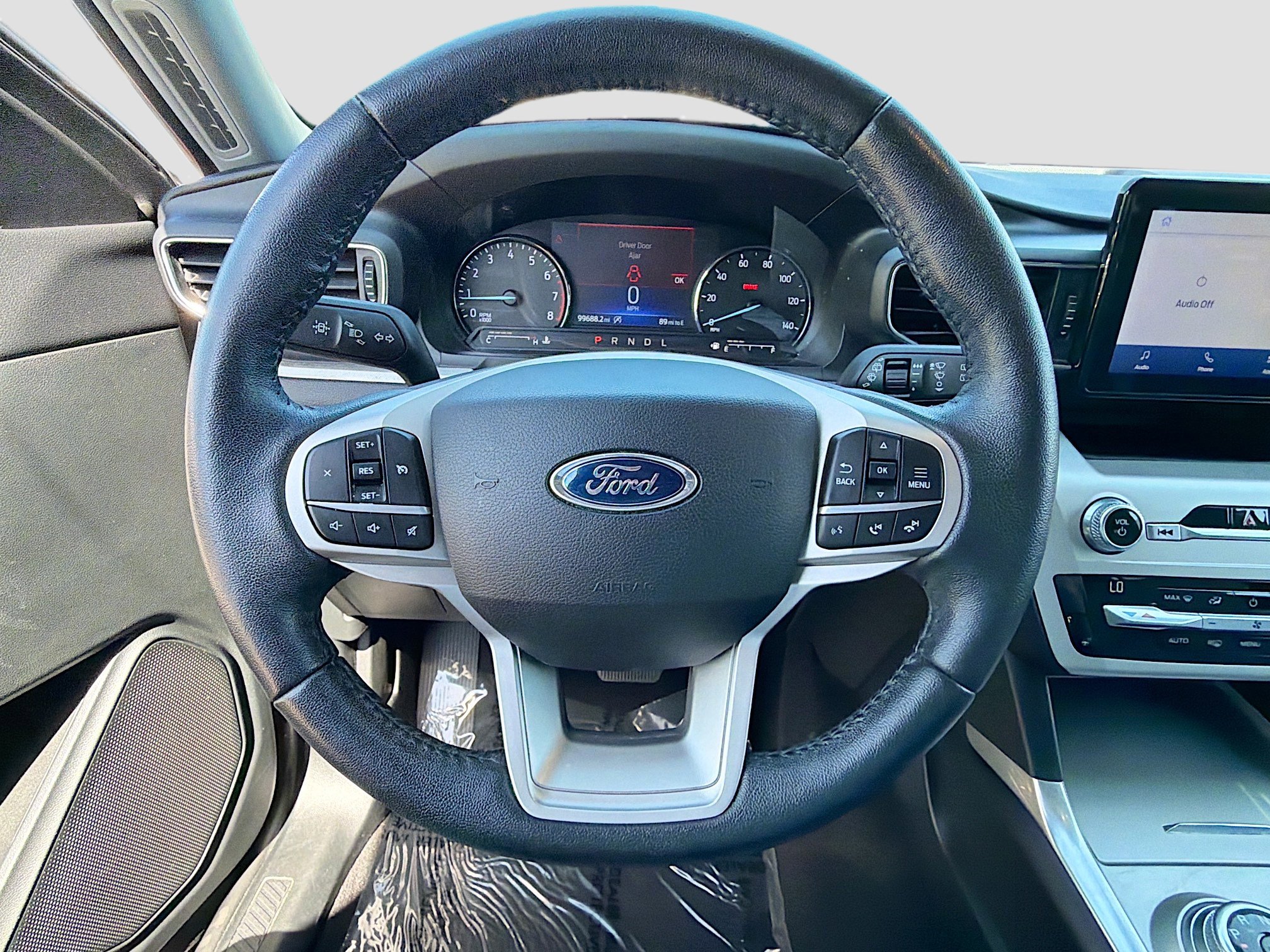 Used 2021 Ford Explorer XLT w/ Equipment Group 202A RWD image 37
