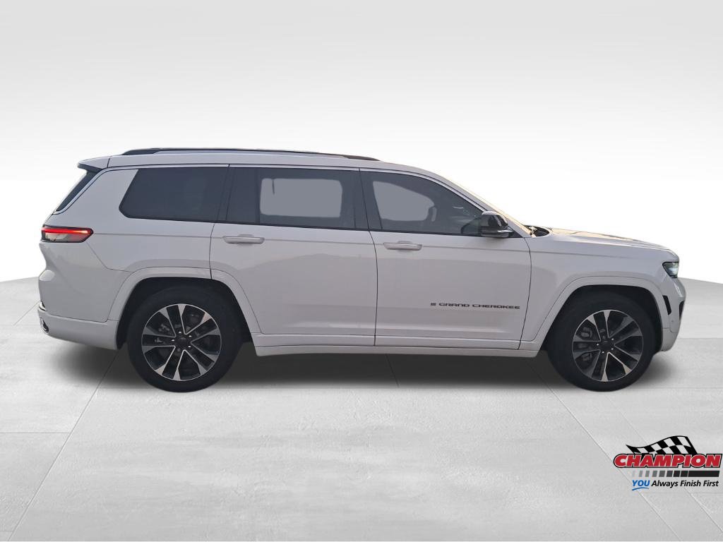 Used 2023 Jeep Grand Cherokee L Overland AWD/4WD image 7