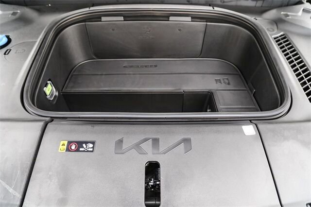 New 2026 Kia EV9 Wind image 25