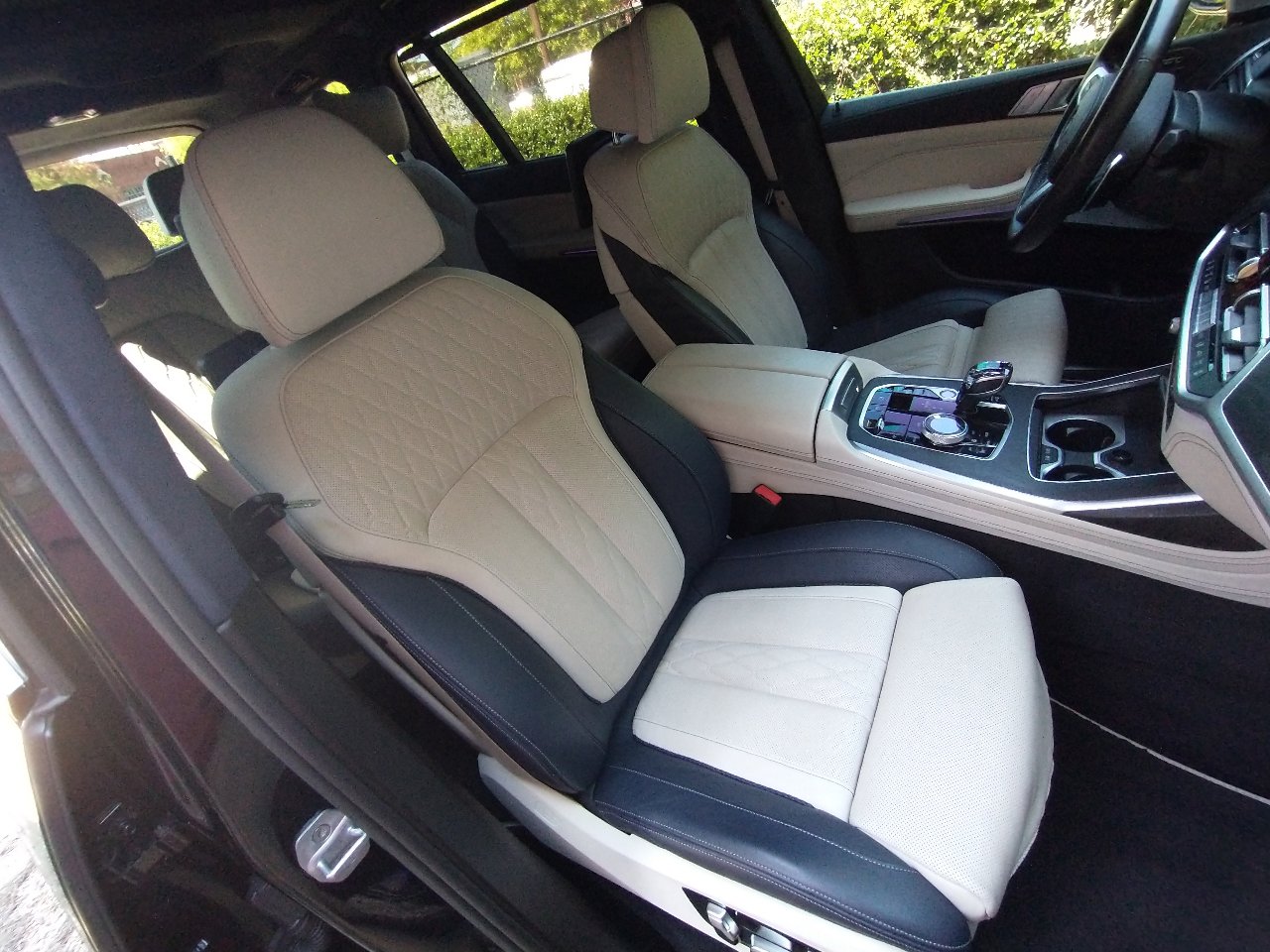 Used 2019 BMW X7 xDrive50i w/ Dynamic Handling Package image 75