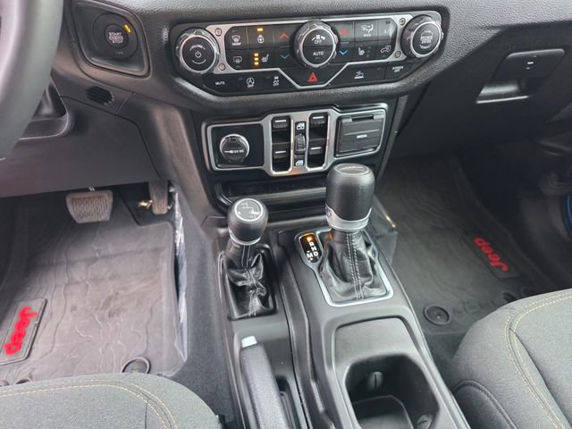 Used 2024 Jeep Gladiator Sport image 21