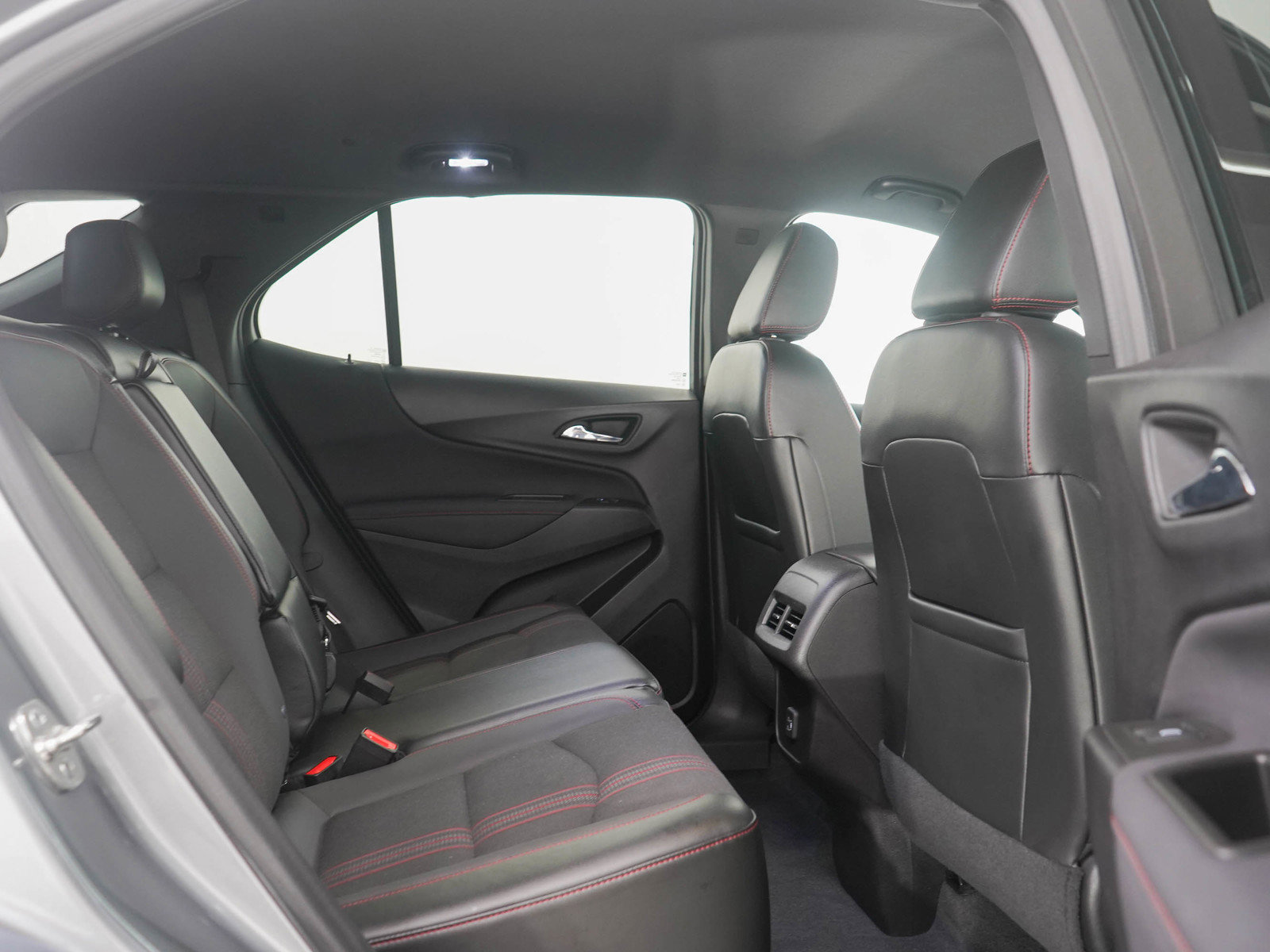 Used 2024 Chevrolet Equinox RS image 12