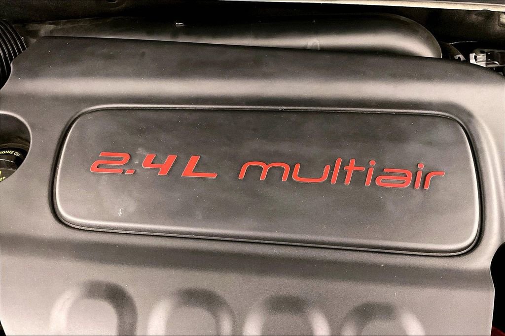 Used 2020 Jeep Renegade Latitude image 32