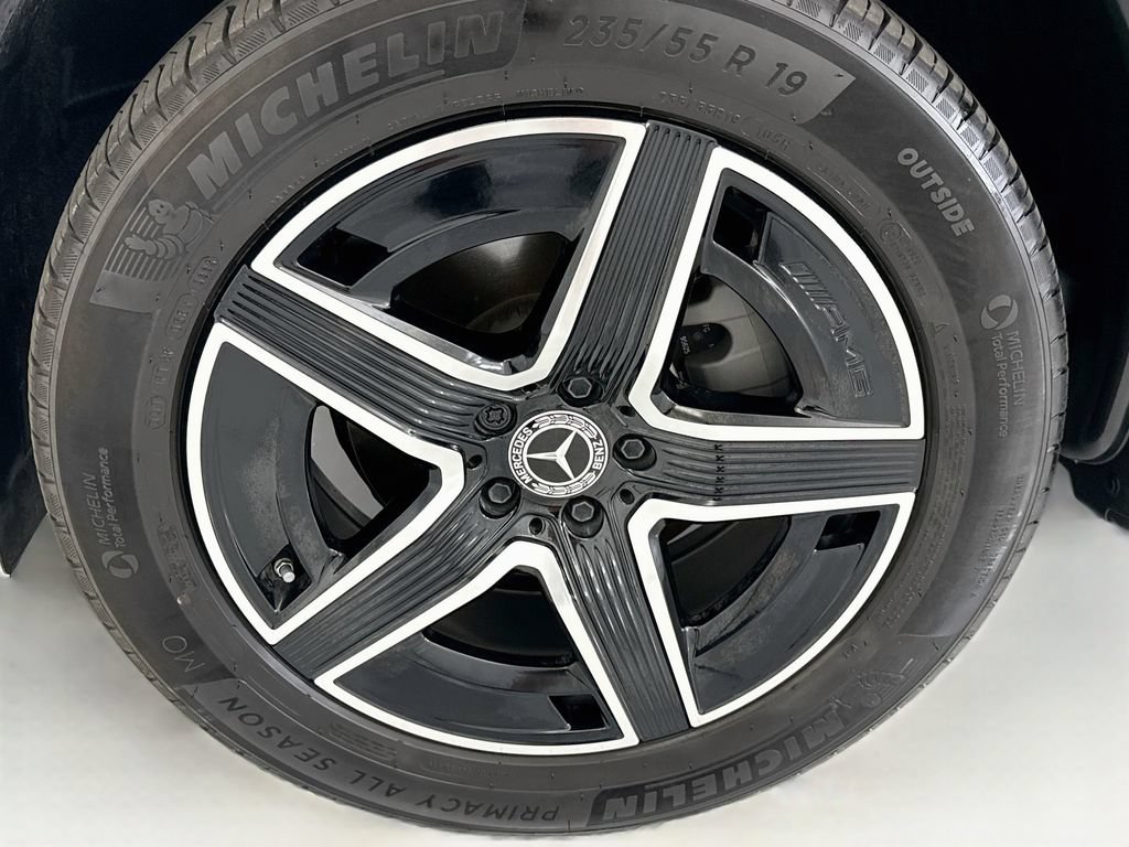 Certified 2026 Mercedes-Benz GLC 300 image 29