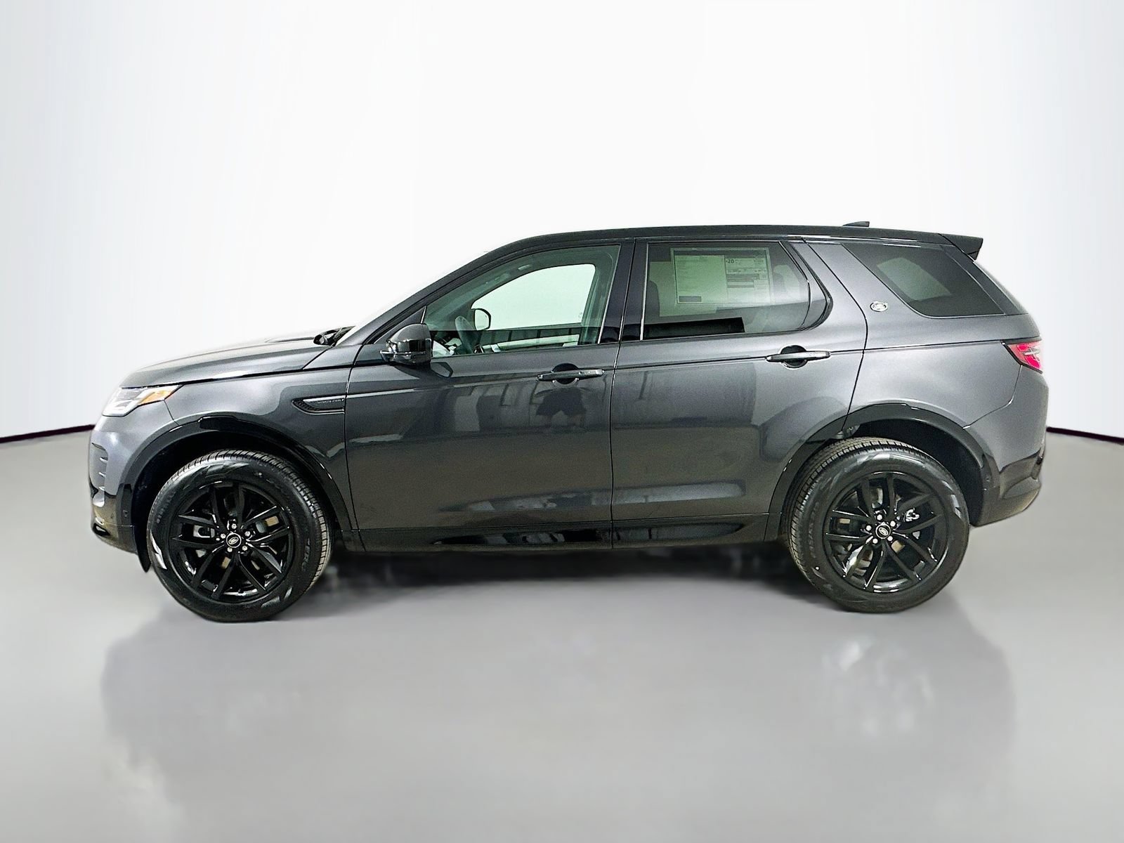 New 2026 Land Rover Discovery Sport Landmark AWD/4WD image 8