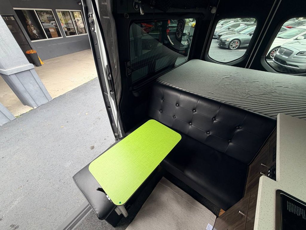Used 2019 Mercedes-Benz Sprinter 2500 image 45