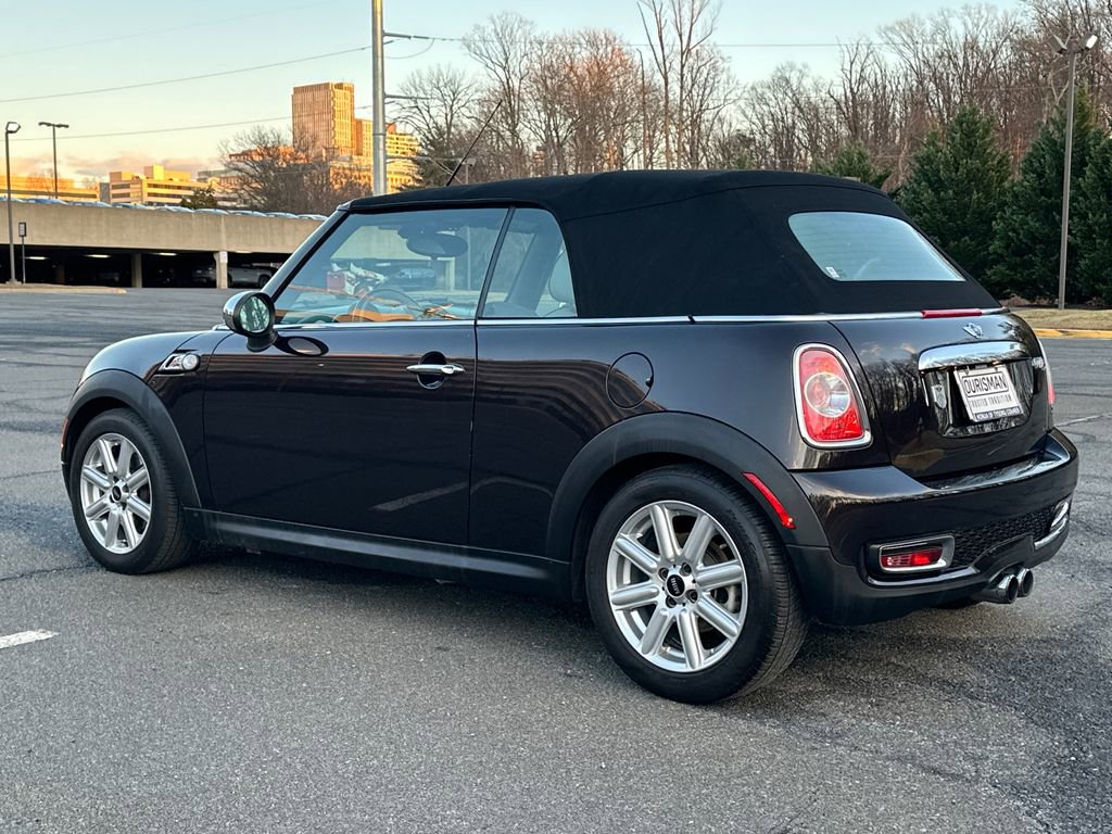 Used 2015 MINI Cooper S image 31