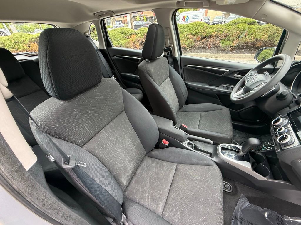 Used 2015 Honda Fit EX image 38