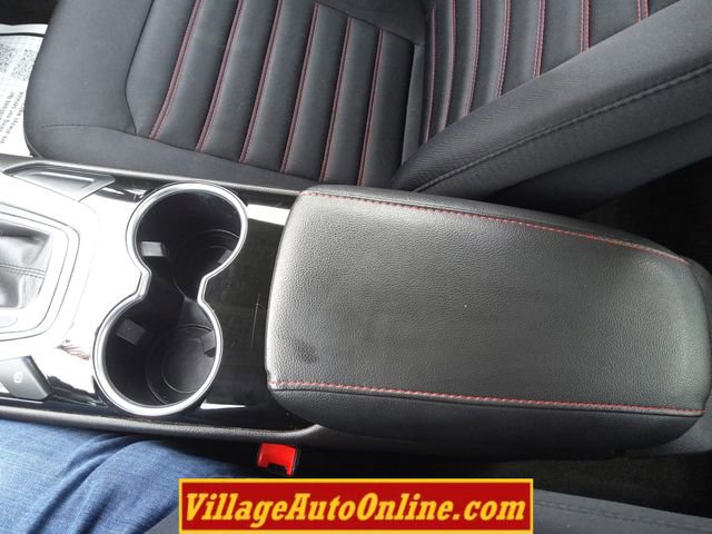 Used 2016 Ford Fusion SE image 26