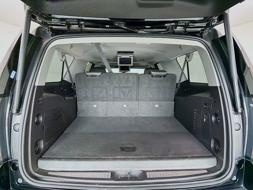 Used 2018 GMC Yukon XL Denali w/ Open Road Package RWD image 29