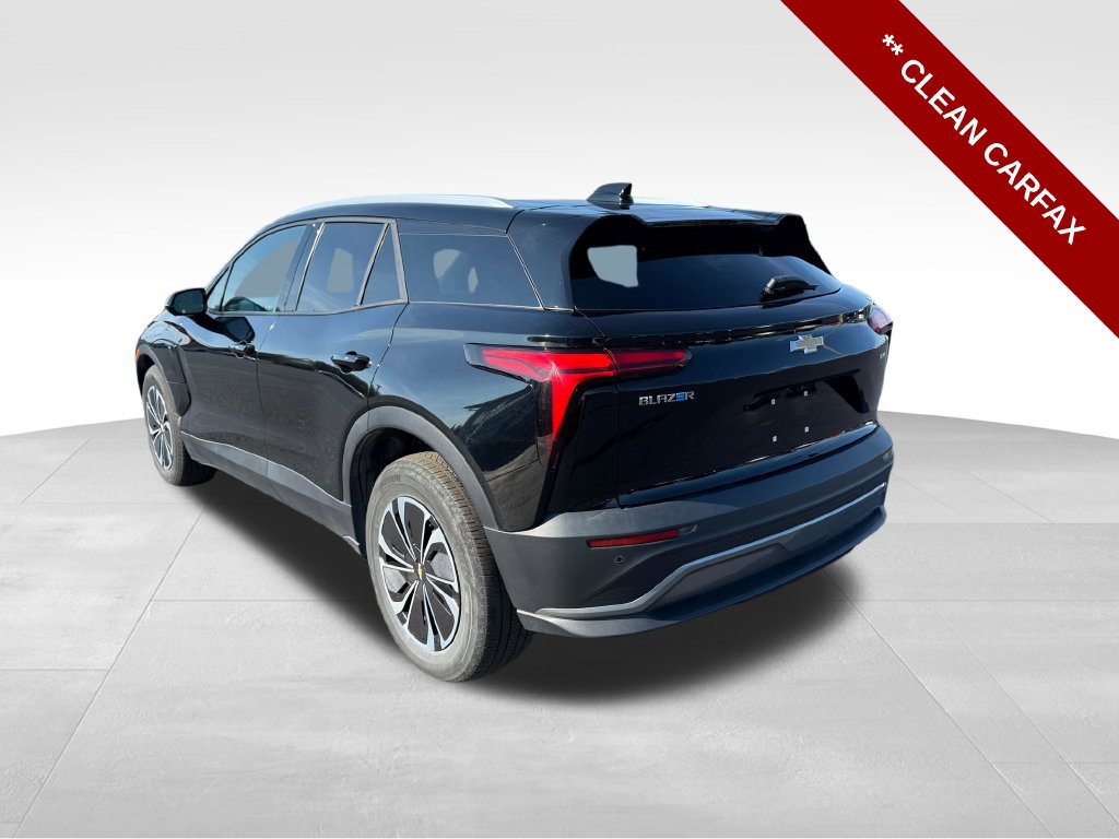 Used 2024 Chevrolet Blazer EV LT AWD/4WD image 3