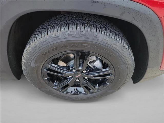 Used 2024 GMC Terrain AT4 w/ Tech Package AWD/4WD image 22