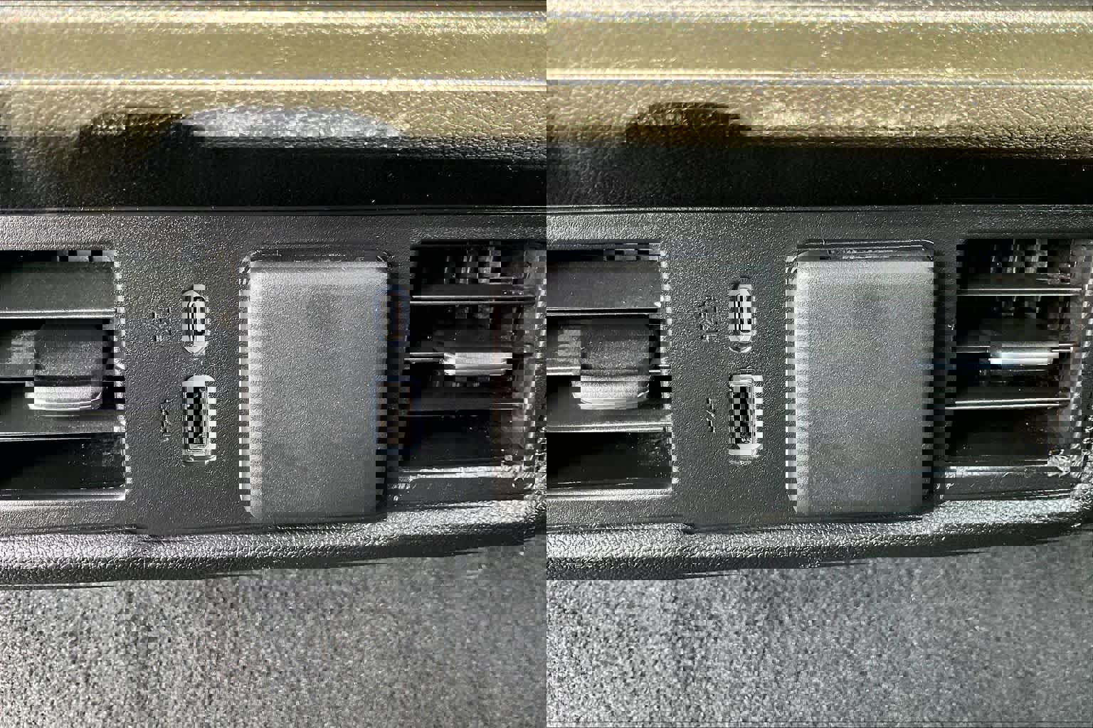 Used 2025 Chevrolet Silverado 1500 LT image 29