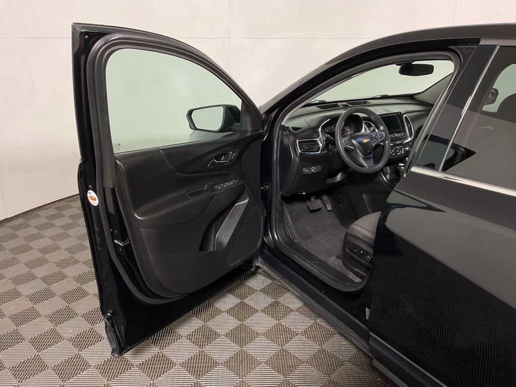 Used 2019 Chevrolet Equinox LT image 16
