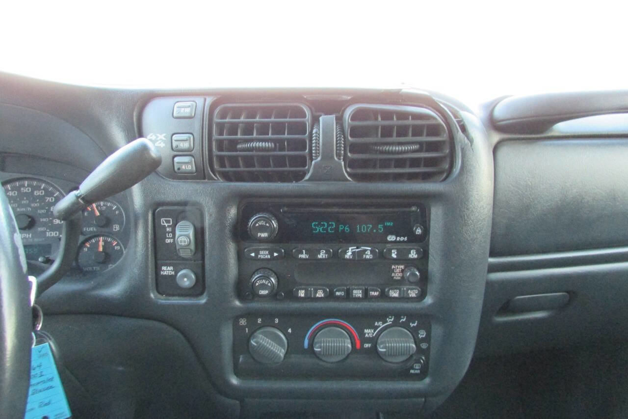 Used 2003 Chevrolet Blazer LS w/ Preferred Equipment Group image 33