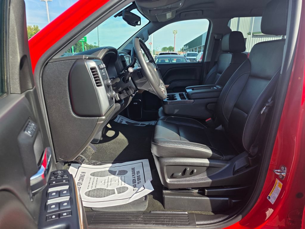 Used 2018 Chevrolet Silverado 1500 LTZ w/ Sport Package AWD/4WD image 9