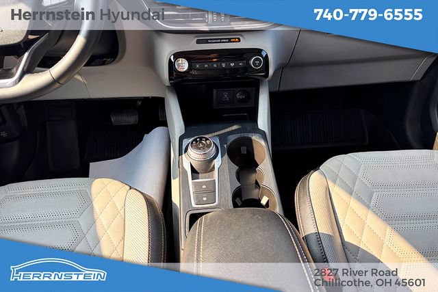 Used 2023 Ford Escape Platinum w/ Premium Technology Package AWD/4WD image 13